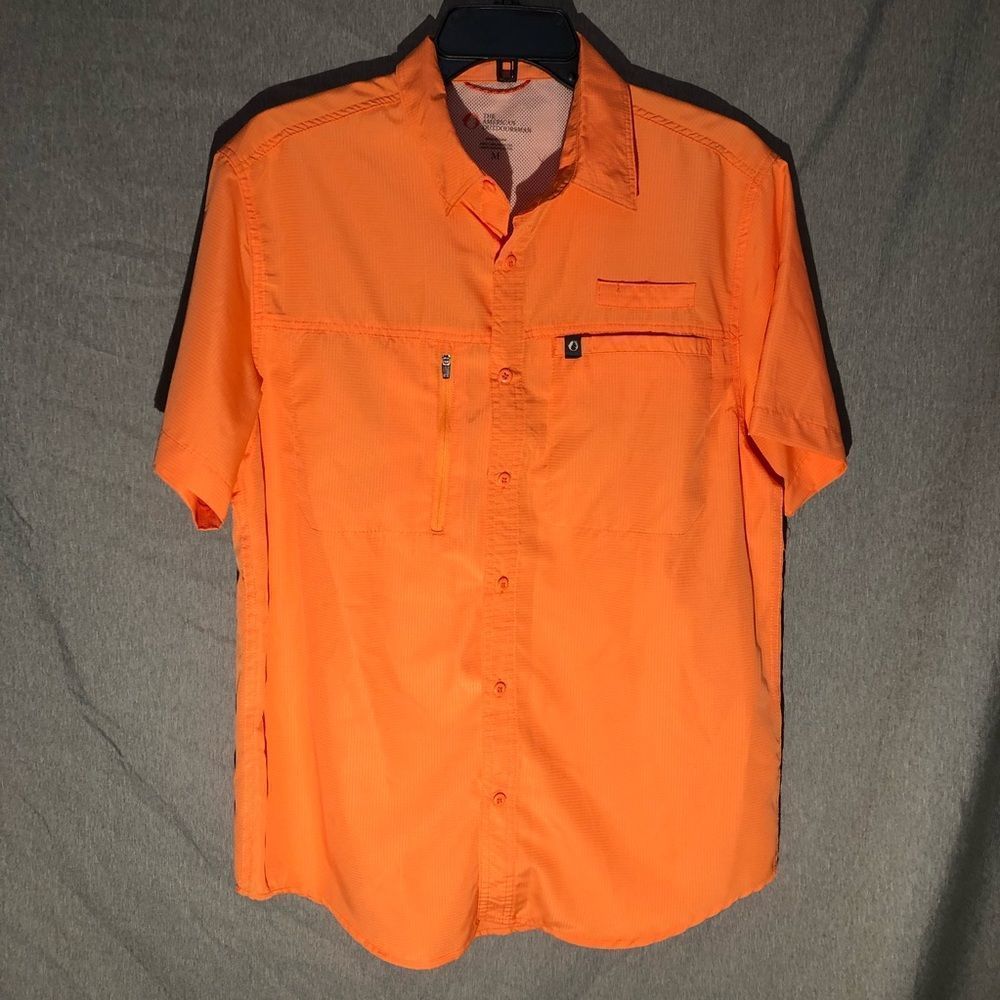 NWT The American Short Sleeve Button Down Shirt Mens Size M